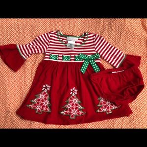 12 month EUC holiday Christmas dress & boomers